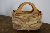 "Schneckenlederhandtasche", Latex, Stoff, Holz, Katharina Kretzschmar, Kunst